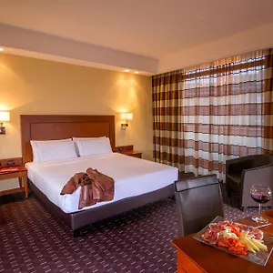 Hotel Capannelle, Rzym